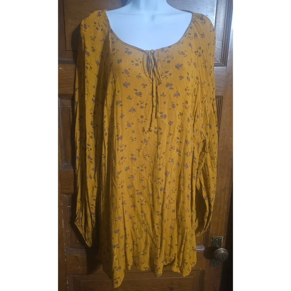 Sonoma Ditsy Floral Long Sleeve Peasant Top